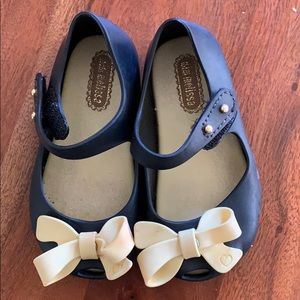 Mini Melissa size 6